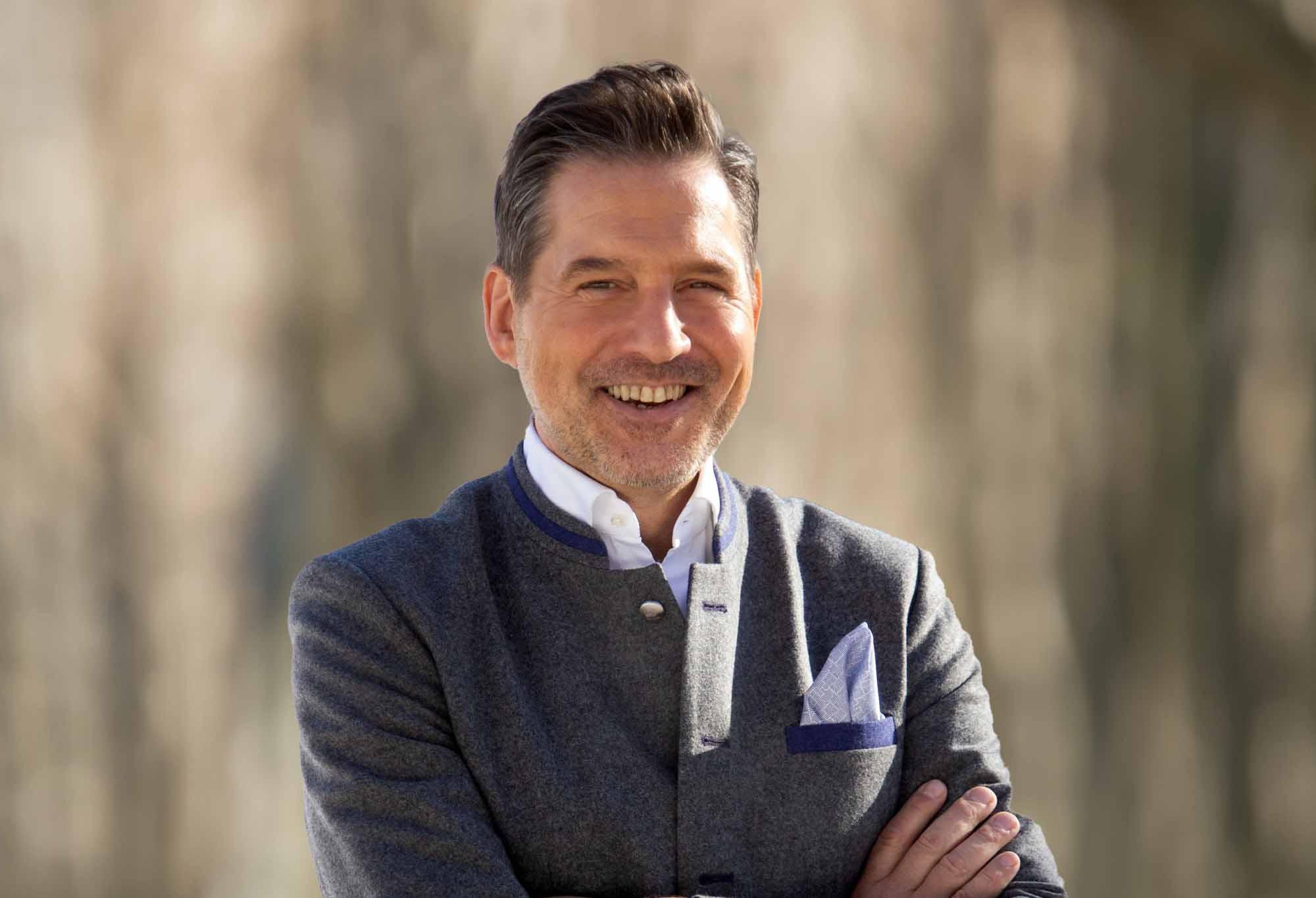  With Advice and Action – An Interview with Thomas Krause